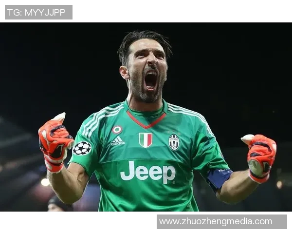 足球明星遗憾错失冠军荣耀瞬间壁纸分享与回顾